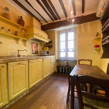 Apartment C050-appt Standing Au Coeur Du Suquet - St Antoine 1 *